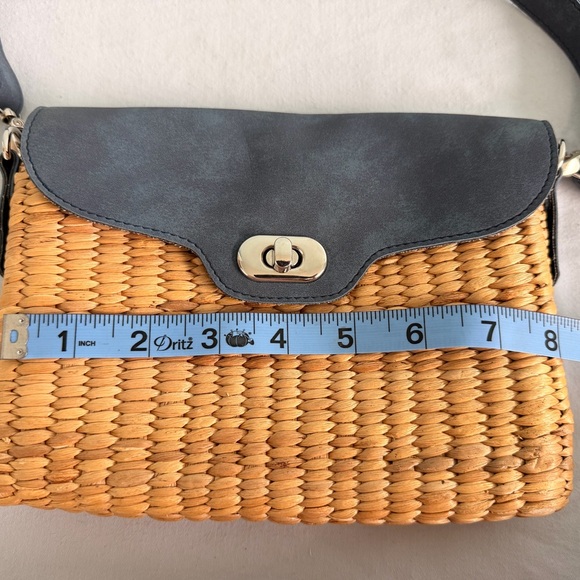 Straw Crossbody Bag Woven Basket Purse Boho Beach Navy Leather Tassel - Picture 7 of 16